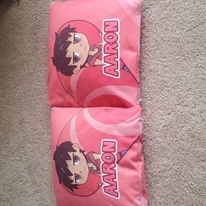 Aphmau Pillows